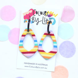 COLOUR ME HAPPY - Geometric Dangles