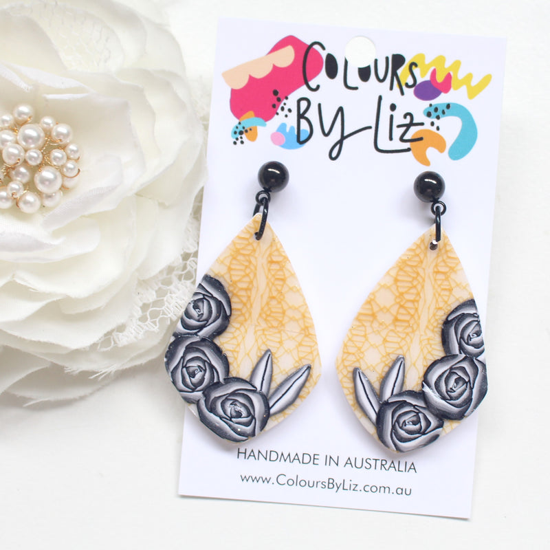 GOLD LACE - Geometric Dangles (Black roses)